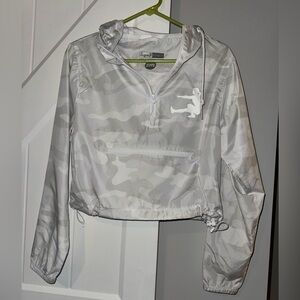 Suzie B fitness windbreaker white camo size small